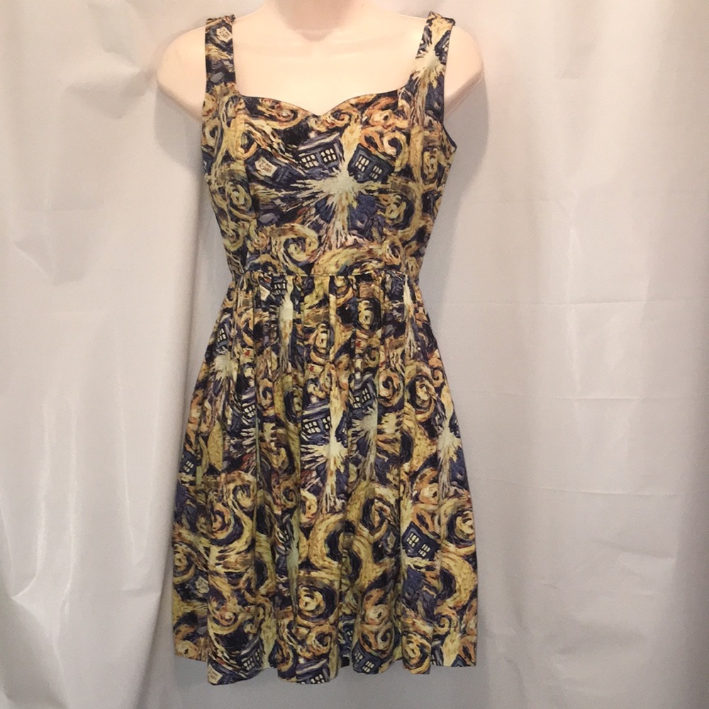 Exploding Tardis Dr. Who dress. (No stretch)